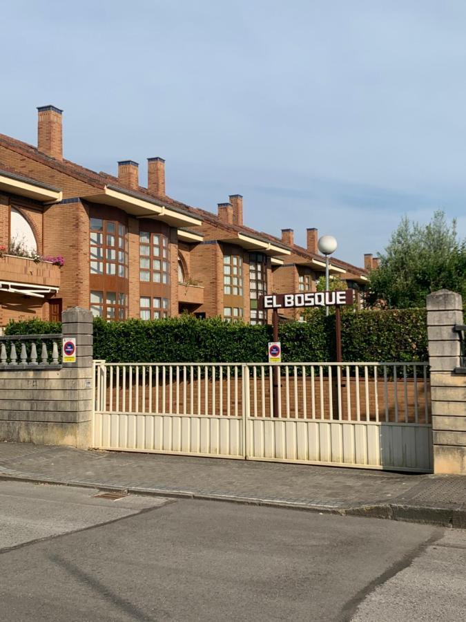 Вилла Chalet En Laredo Cerca De La Playa. Экстерьер фото